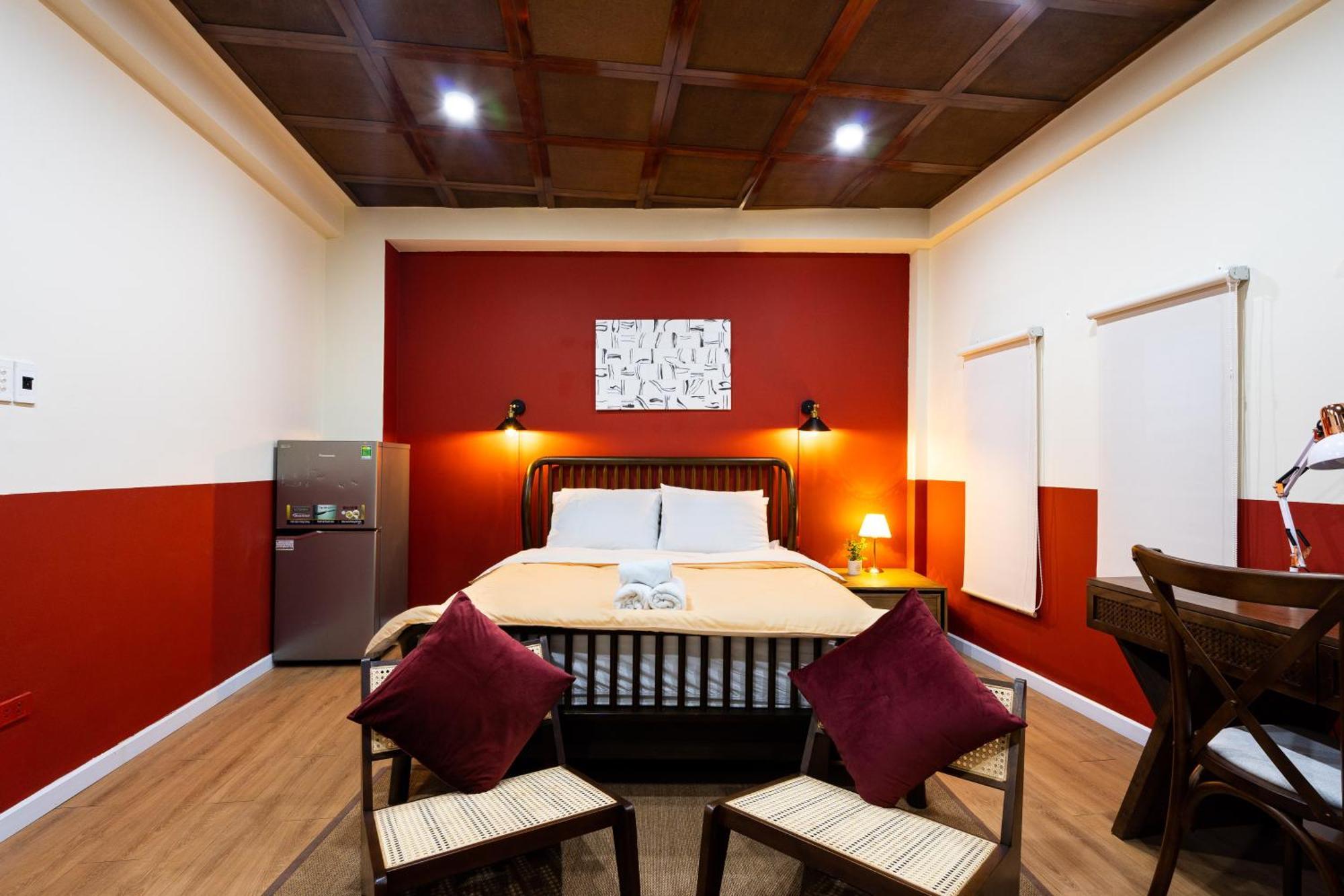 Luxhome - Bui Vien Walking Street Bed & Breakfast *