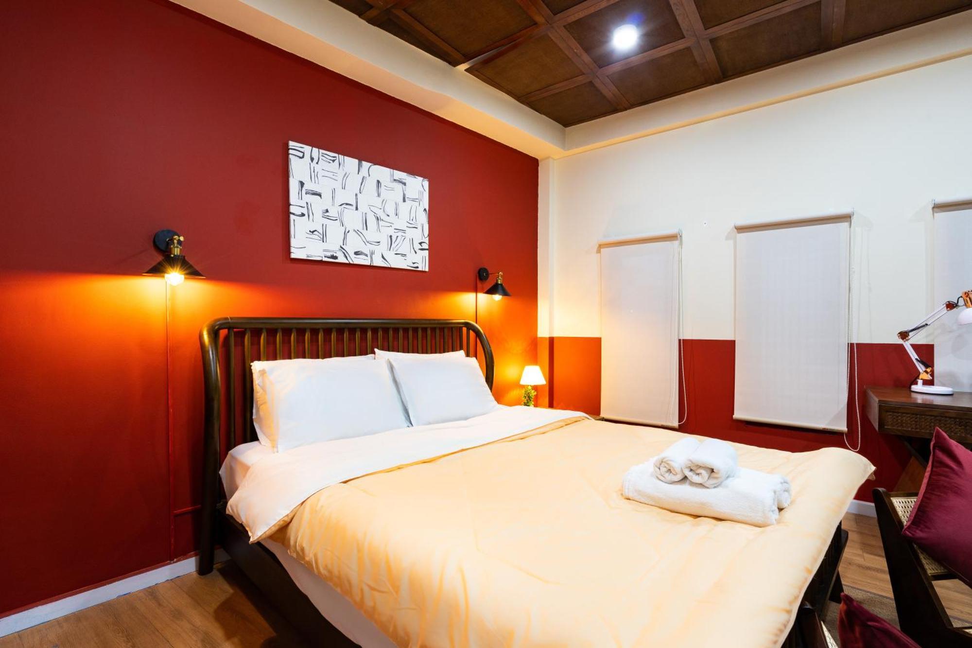 Luxhome - Bui Vien Walking Street